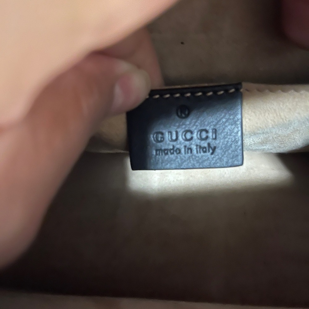 Authentic Gucci Mini salvi - Picture 6 of 14